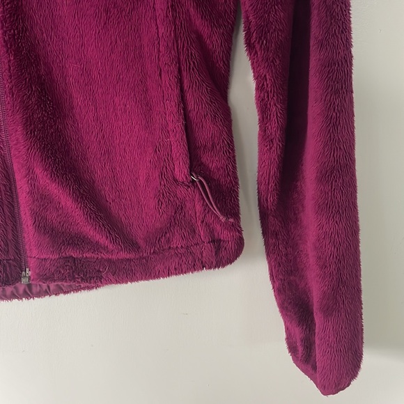 The North Face Osito maroon faux fur fleece zip-up jacket,size XS - Picture 3 of 9